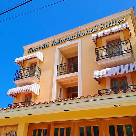 Cancun International Suites Exterior photo
